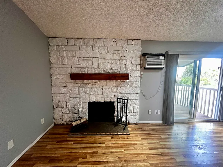 381 S Ames St #F308 — Photo 6