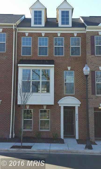 NEW Construction - DR Horton built