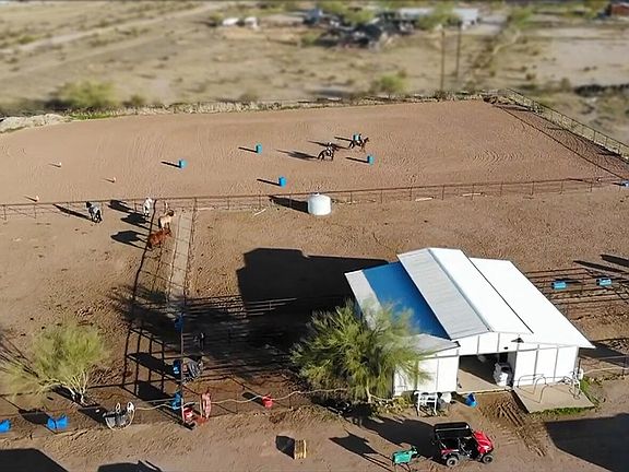 3rd image of 8839 N WARREN Road