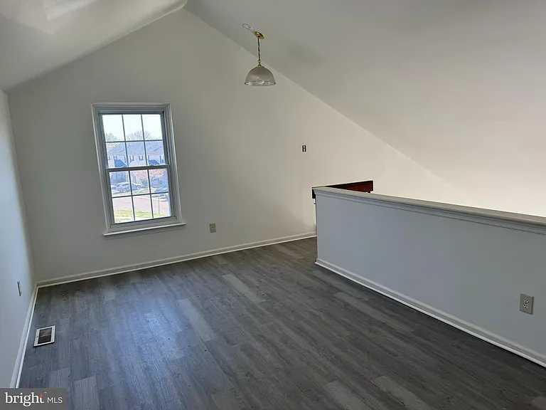 632 Palmer Ln #B — Photo 14
