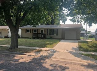 1313 S Bruce Rd, Sioux Falls, SD 57105