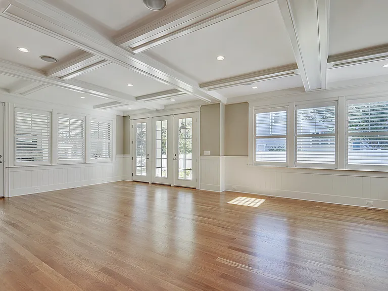 8703 Bradmoor Dr — Photo 17