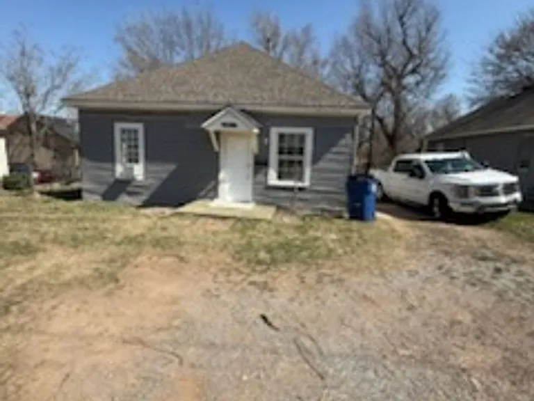 814 N Choctaw Ave — Photo 2
