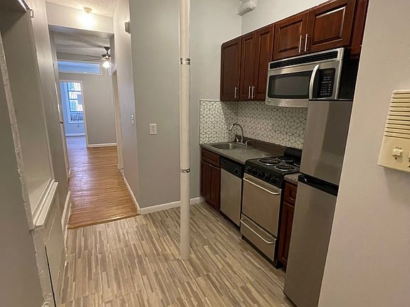 3rd image of 302 E 3rd St APT 2E