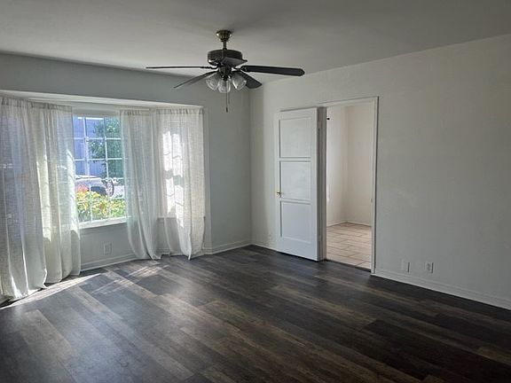 3rd image of 3180 Casitas Ave