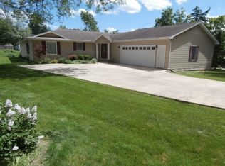 7754 Saint Joe Rd, Fort Wayne, IN 46835