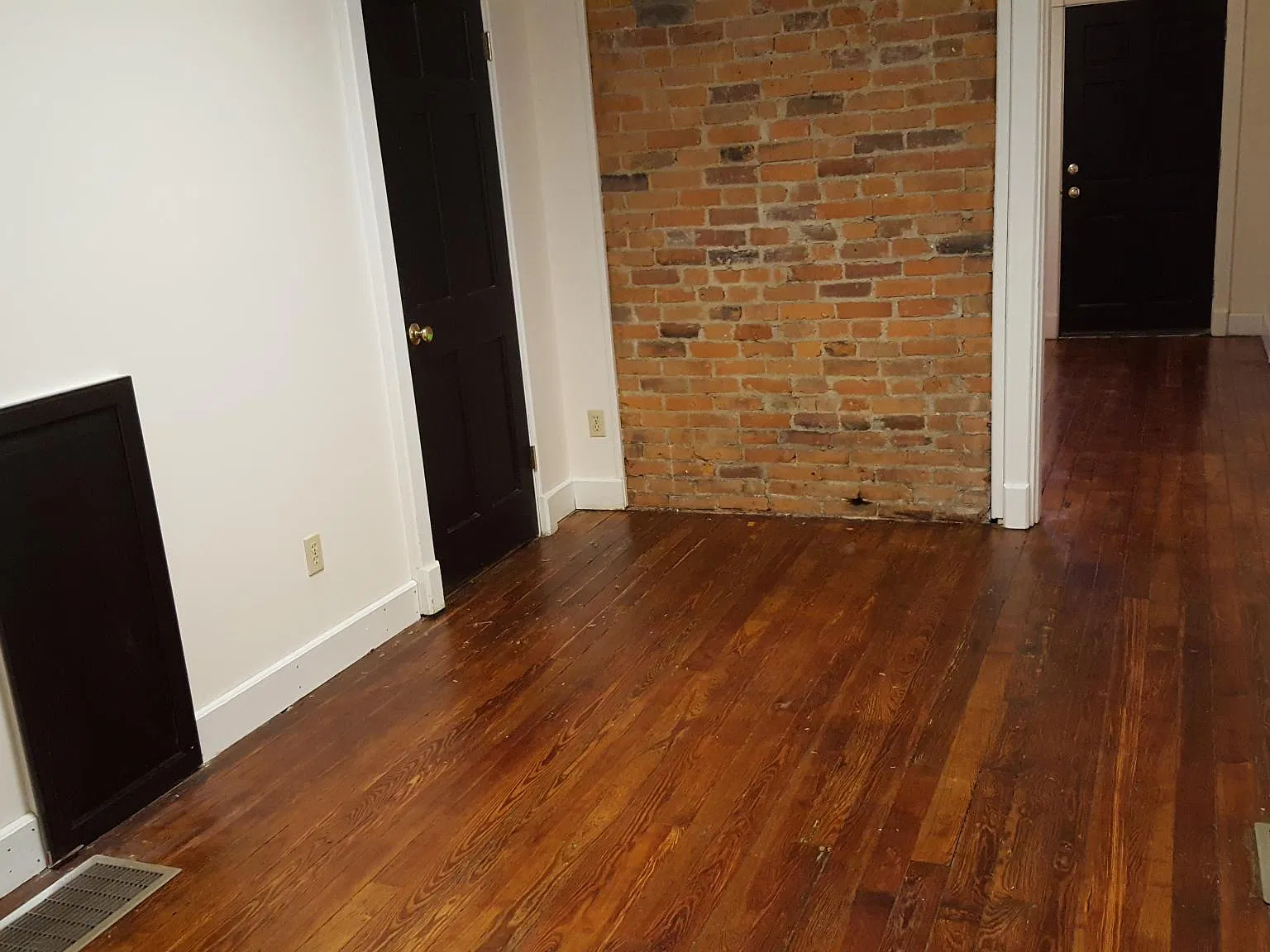 518 W 2nd Avenue — Photo 4