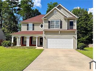 8240 Mayfern Dr, Fairburn, GA 30213