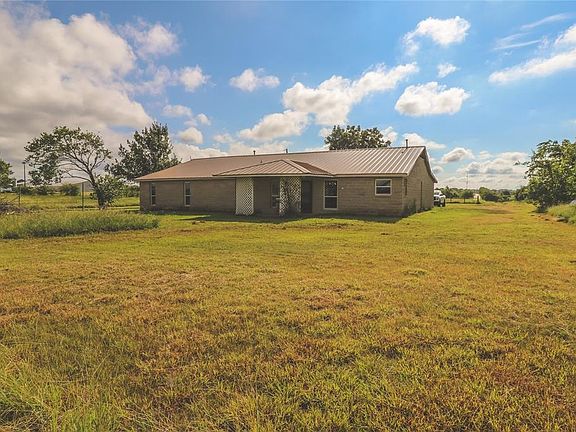 3rd image of 7225 Faith Ln