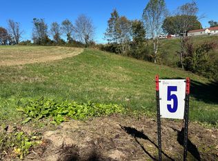 5 Golden Pond Dr, London, KY