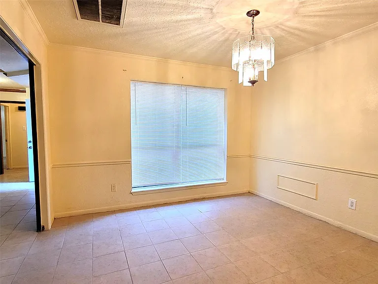12811 Stillington Dr — Photo 14