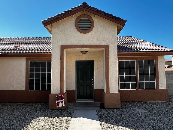 2nd image of 3019 Clear Canyon Ln