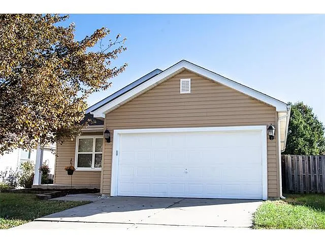 1562 Brittany Timbers Dr photo 1