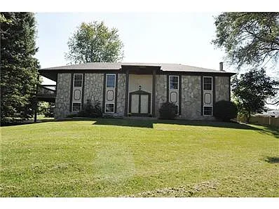 7973 Cedar Dr photo 1