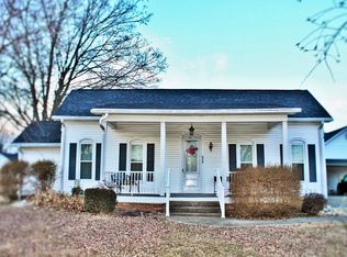 604 Maple St, Auburn, KY 42206