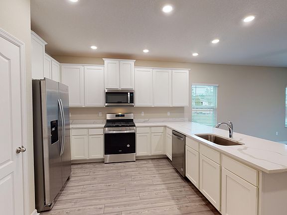 4th image of 98 Tree Frog Way St