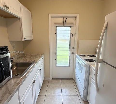 5th image of 151 NW 164th St #2