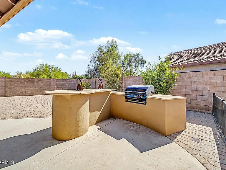 558 W Bluefield Ave — Photo 24