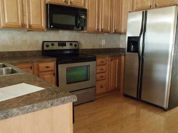 2nd image of 2204B Brookville Dr