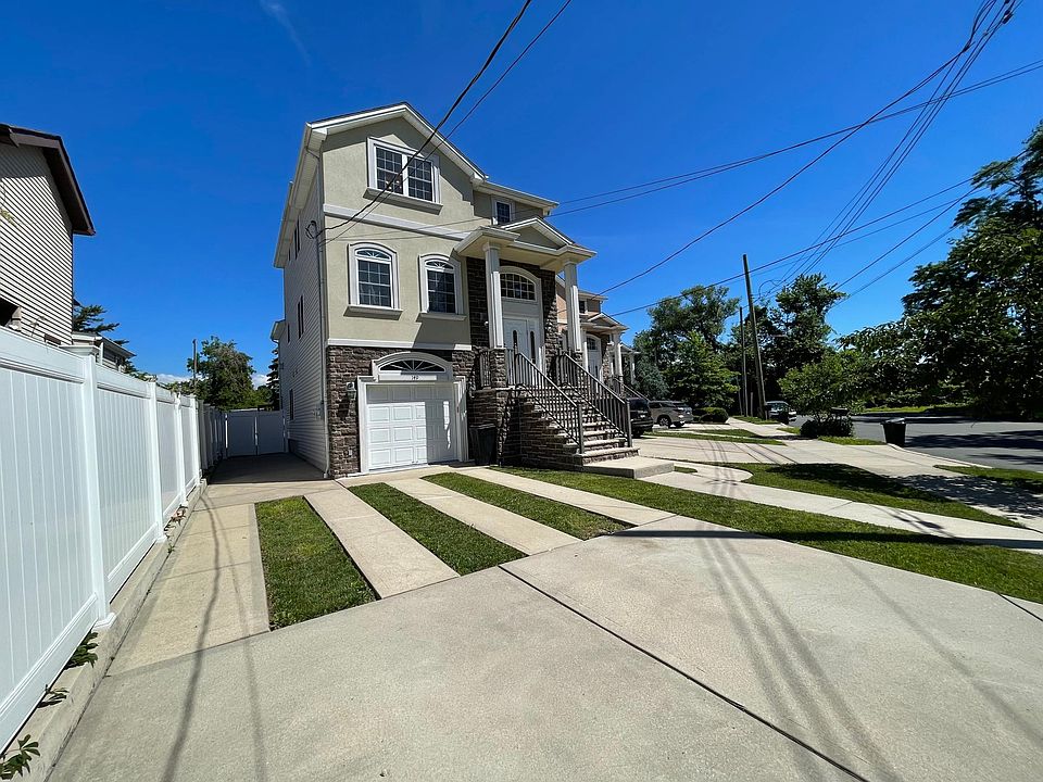 1st image of 149 Quincy Ave