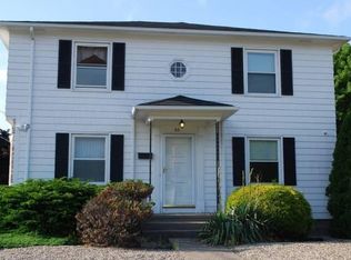 56 2nd St #2, Pawtucket, RI 02861