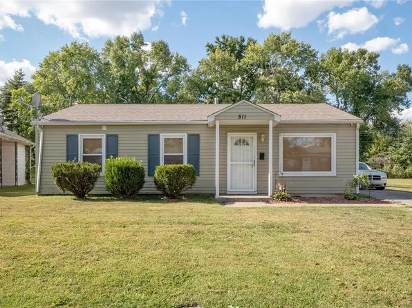511 Saint Paul Dr, Cahokia, IL 62206
