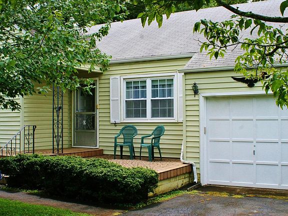 2nd image of 207 Sequoia Dr Lot 9