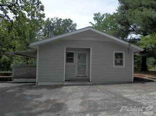 1340 W Farm Road 102, Springfield, MO 65803