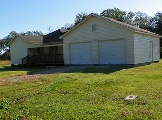 13107 Colony Rd, Needville, TX 77461
