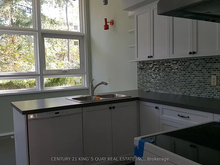 63 Banbury Rd — Photo 6