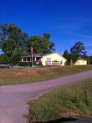 2nd image of 705 Gallaher Rd