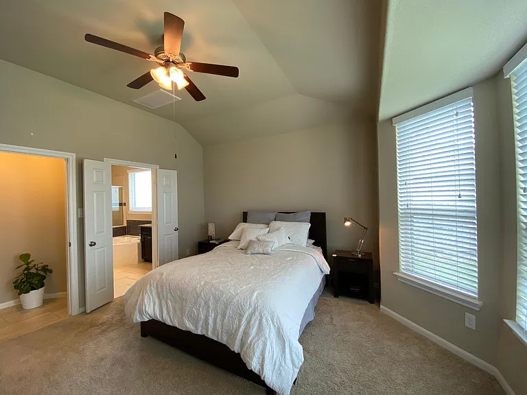 11702 Cardinal Hills Ct — Photo 15