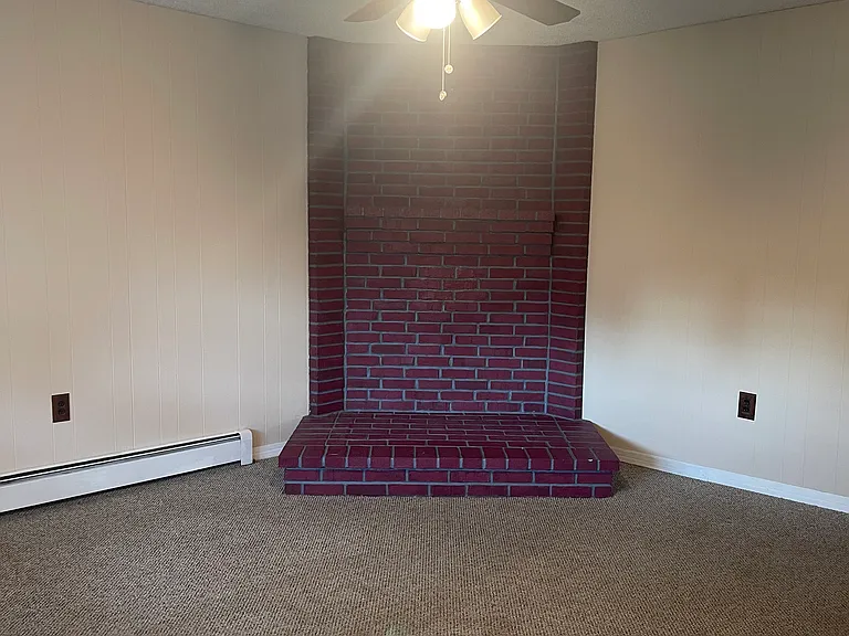 420 Chestnut St #1 — Photo 5