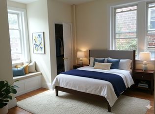 66 Egmont St #14, Brookline, MA 02446