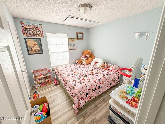 4th image of 14524 Indian Trails Cir