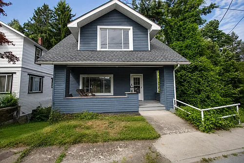 113 Buckhannon Ave Photo 1