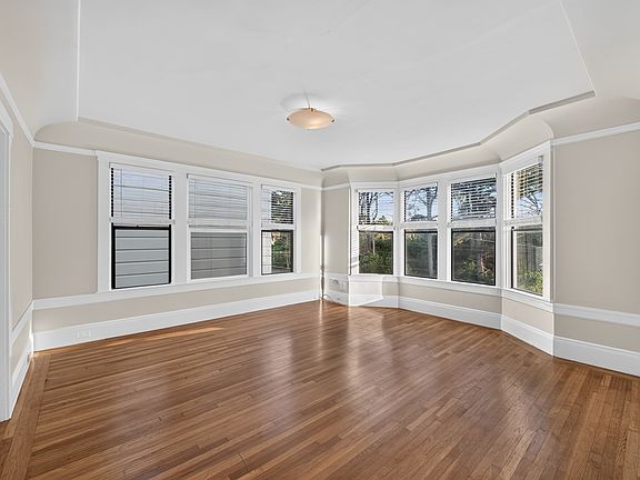 2nd image of 6350 Fulton St #4