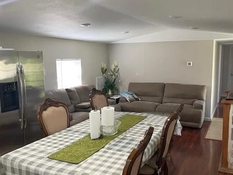 17520 Julia Ave — Photo 7