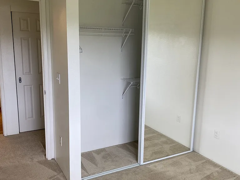 50 Kihalani St #1408 — Photo 20