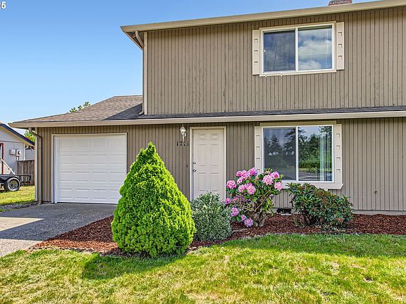 2nd image of 1711 SE Blairmont Dr