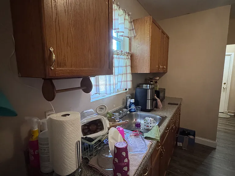 93 Pershing Ave #1 — Photo 3