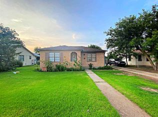 1109 W Deming St, Roswell, NM 88203