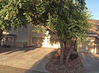 930 E Primrose St #3, Springfield, MO 65807