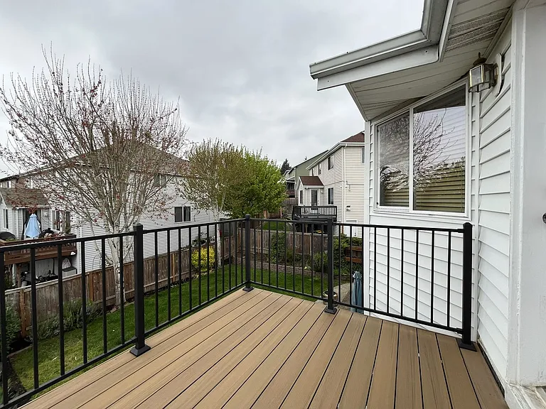 14199 SW Tewkesbury Dr — Photo 47