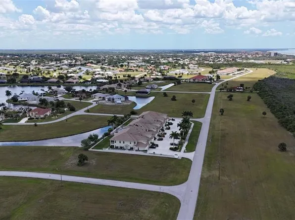 17285 Acapulco Rd #8, Punta Gorda, FL 33955