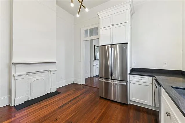 2506 Saint Thomas St — Photo 7