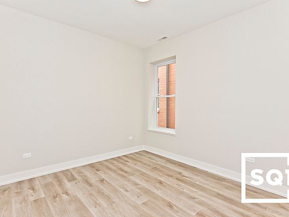 5th image of 2725 N Ashland Ave #2N