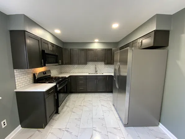 8027 Pompey Pl, Philadelphia, PA 19153