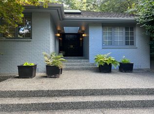 3650 116th Ave NE, Bellevue, WA 98004