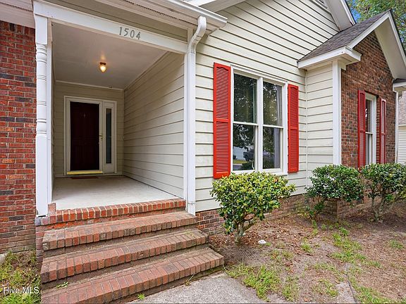 4th image of 1504 Marblehead Court